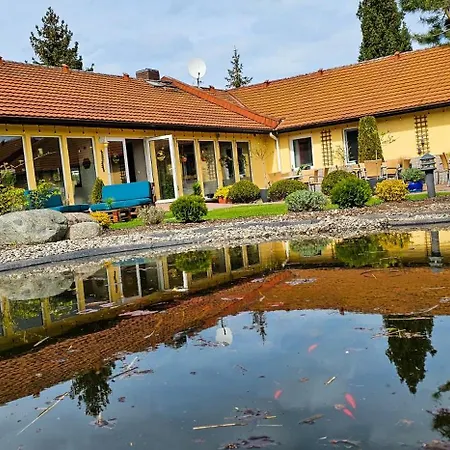 Ξενοδοχείο Pommerscher Hof 3*